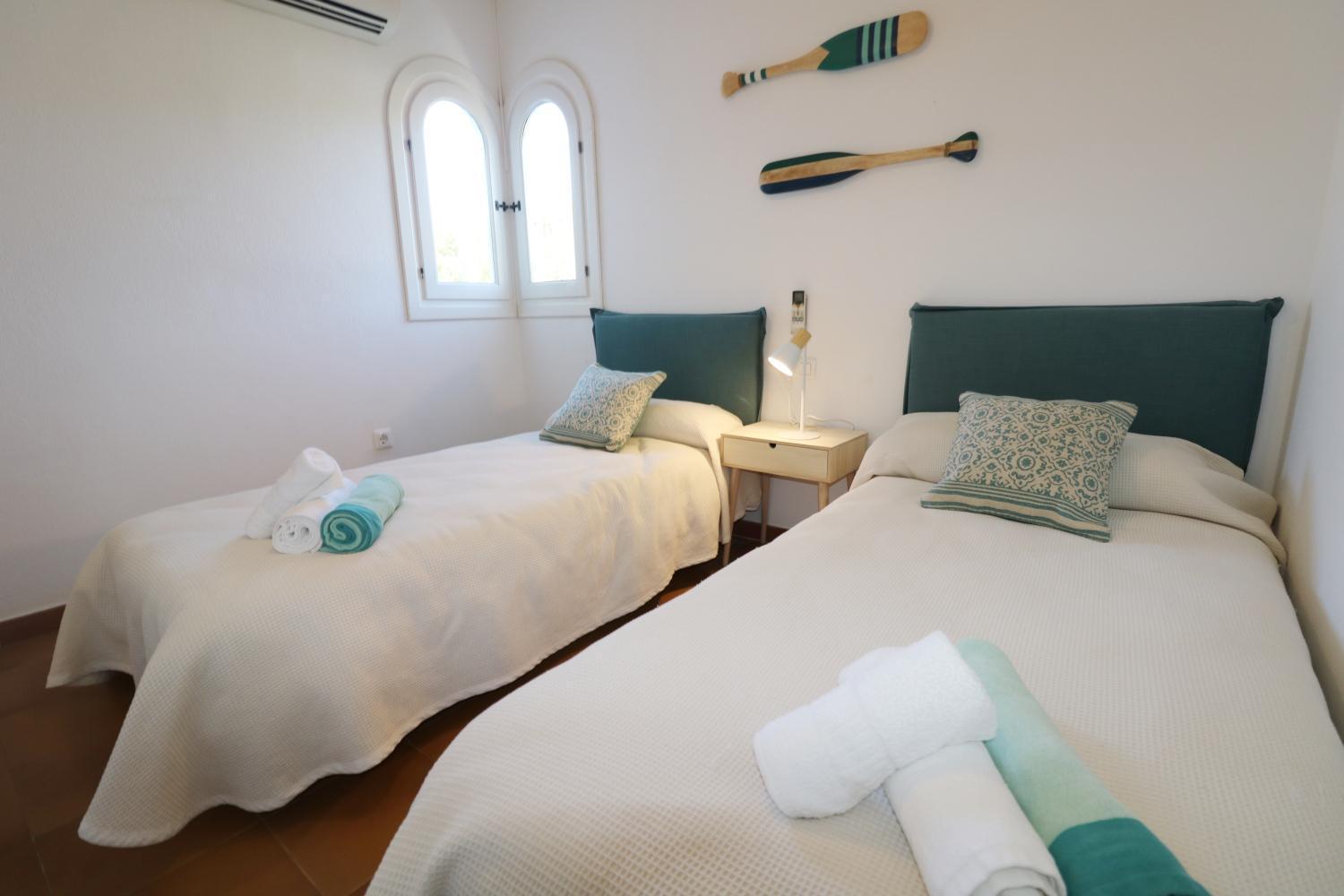 Villa Las Marinas - 4, Con Piscina Privada Y A 5 Minutos De La Playa Arenal d'en Castell Buitenkant foto